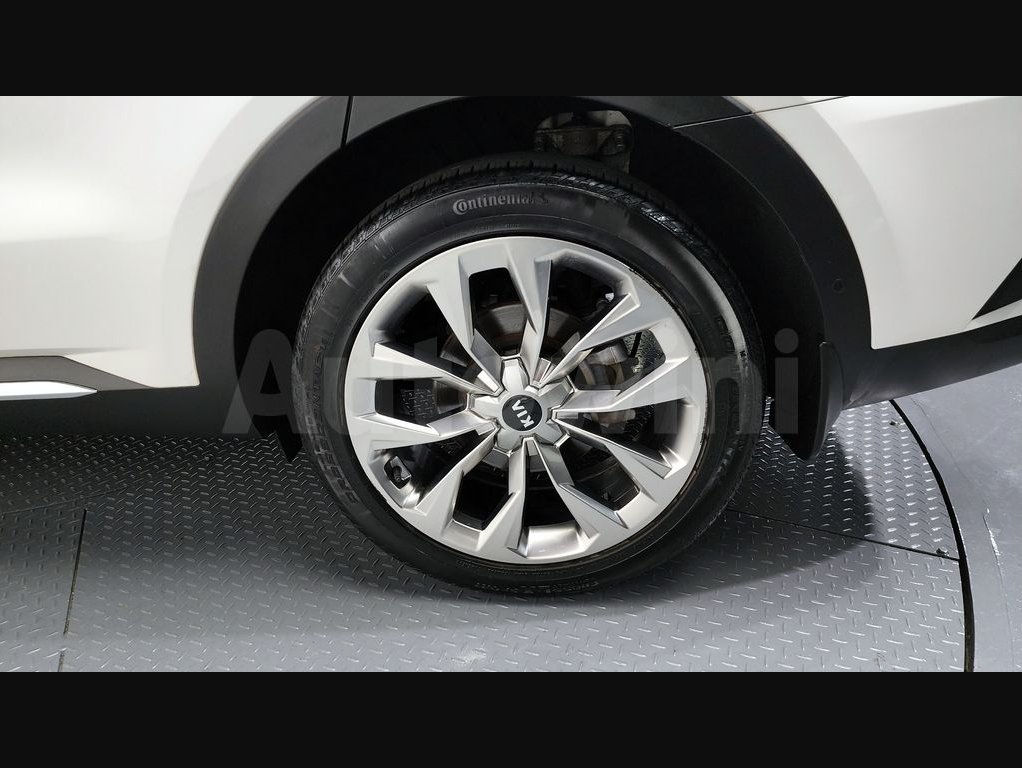 2021 Kia Sorento  FWD