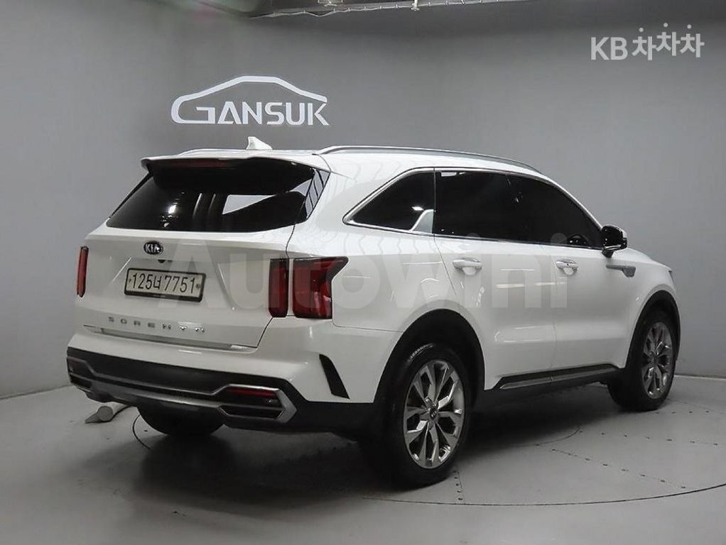 2020 Kia Sorento  FWD