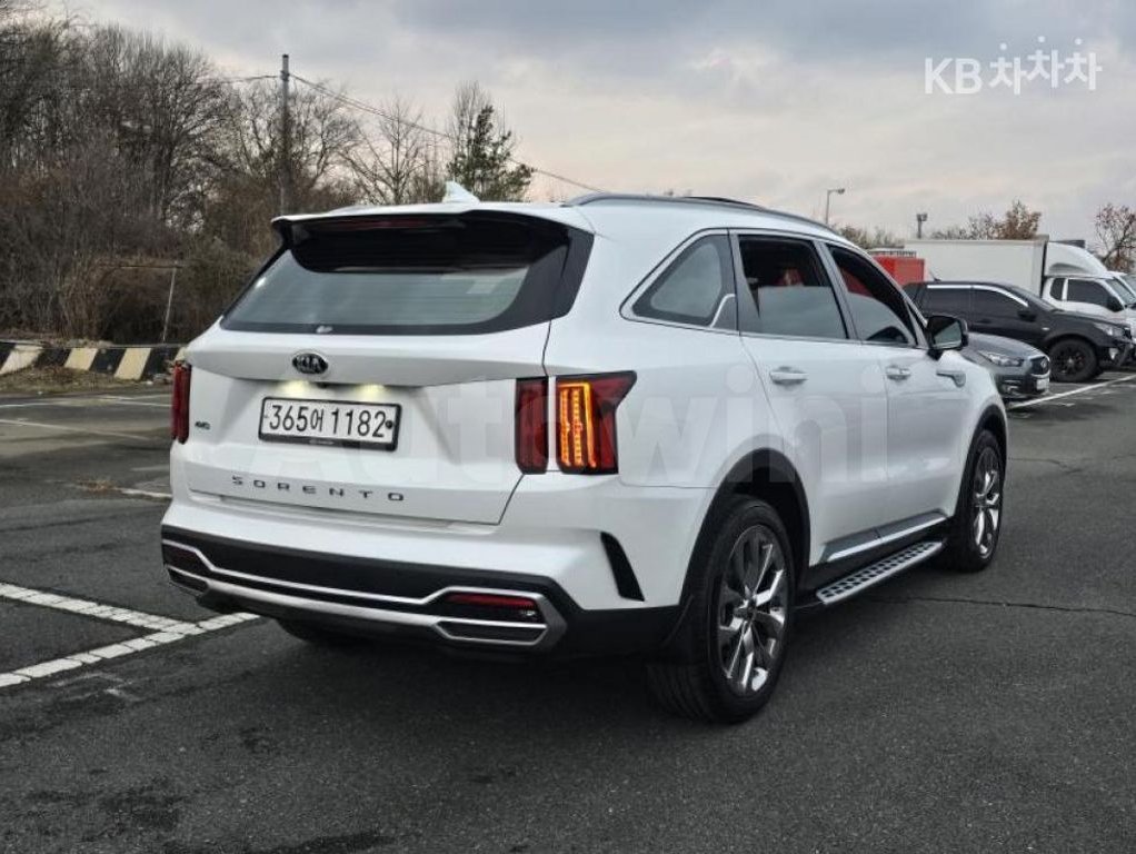 2020 Kia Sorento  FWD