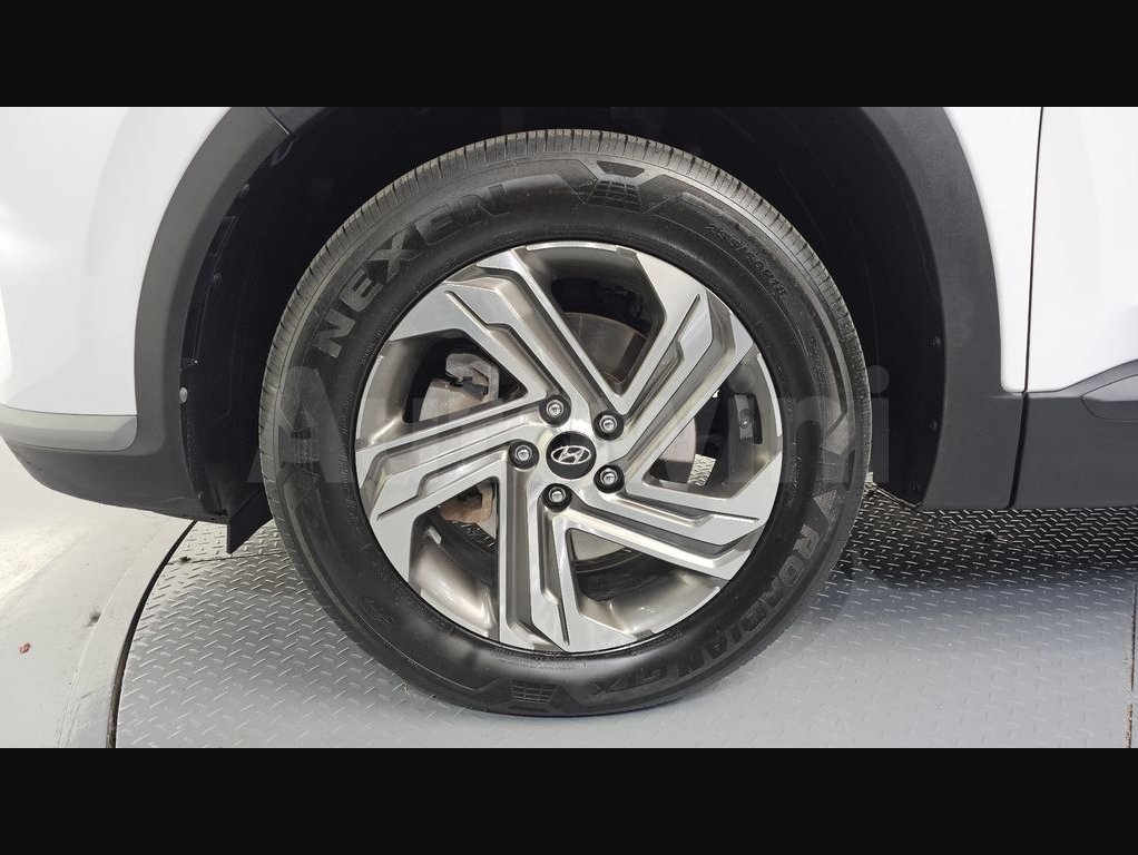 2021 Hyundai Santa Fe  FWD