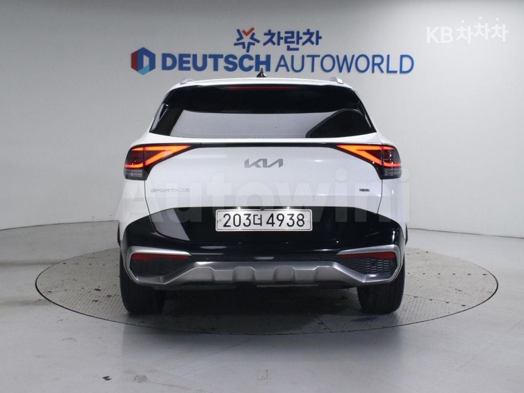 2021 Kia Sportage  FWD