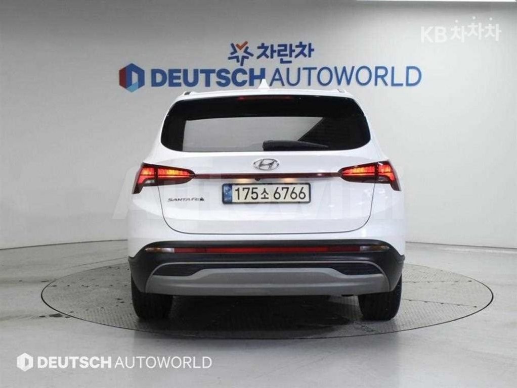 2021 Hyundai Santa Fe  FWD